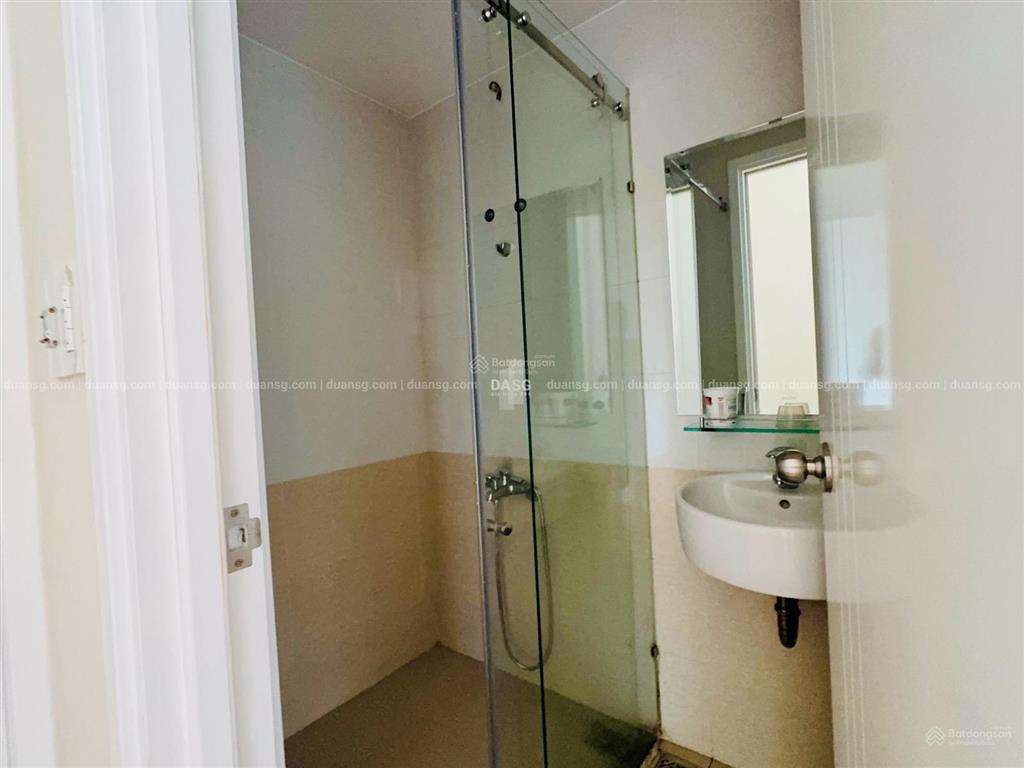 Cần bán căn hộ mặt tiền võ văn kiệt thuận tiện đi chuyển về quận 1 chỉ 15 phút