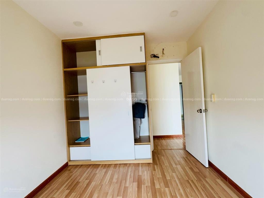 Cần bán căn hộ mặt tiền võ văn kiệt thuận tiện đi chuyển về quận 1 chỉ 15 phút