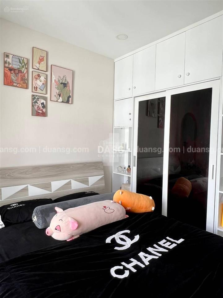 Cần bán căn 3 phòng 2 vệ sinh, full nội thất đẹp ( nhà mới )