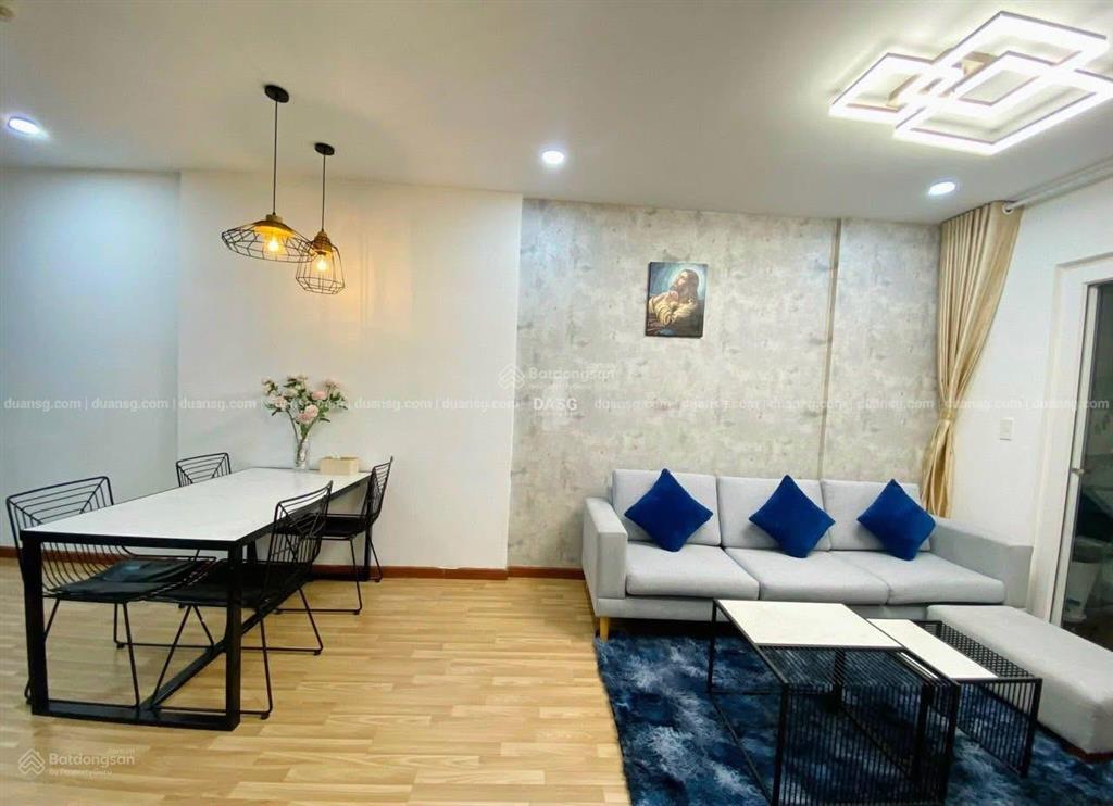 Kẹt tiền bán căn hộ diamond riverside full nội thất 2 phòng2 vệ sinh