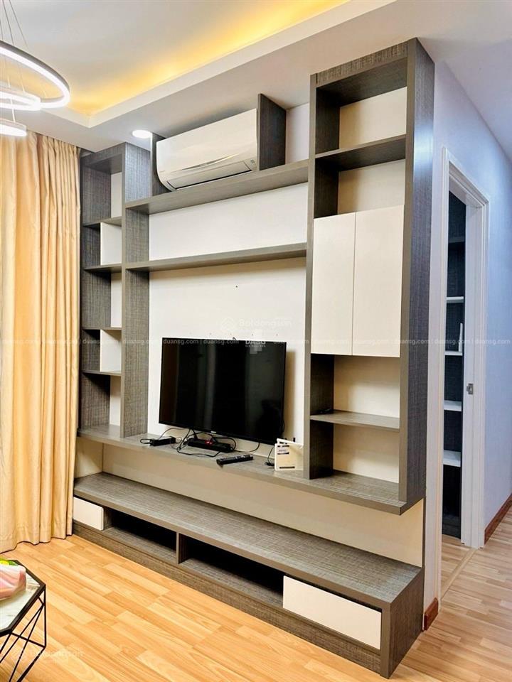 Cho thuê căn hộ 2 phòng, 2 vệ sinh full nội thất 9,5 triệu ở liền