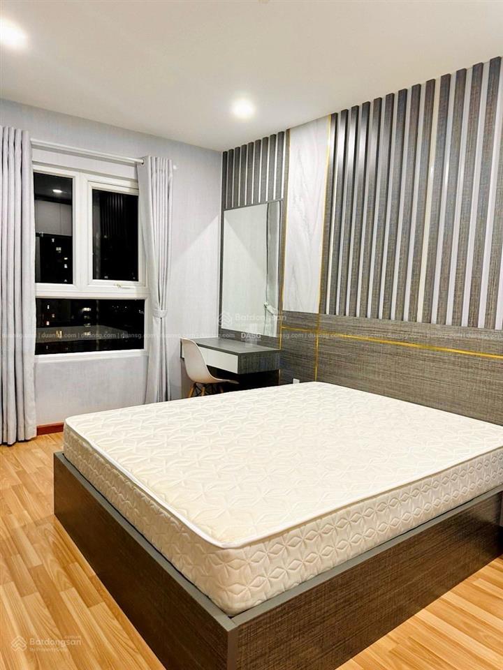 Cho thuê căn hộ 2 phòng, 2 vệ sinh full nội thất 9,5 triệu ở liền