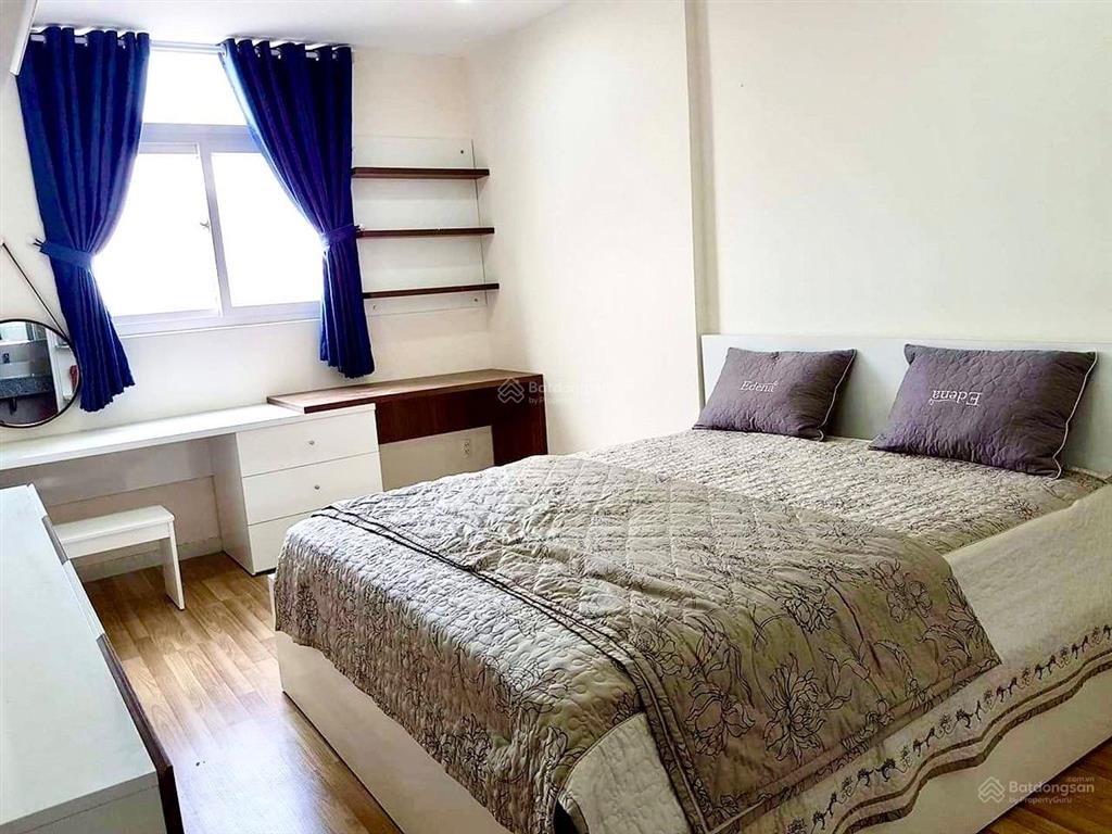 Cần bán căn city gate tiện kinh doanh, giá bán 2,8 tỷ full nội thất