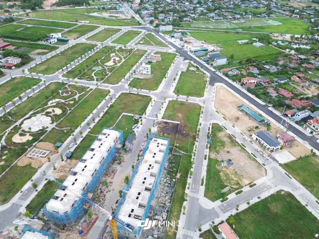 Bán nền sổ sẵn mặt đường nguyễn oanh, ngay cạnh vincom nghi sơn. giá 1,8 tỷ/nền