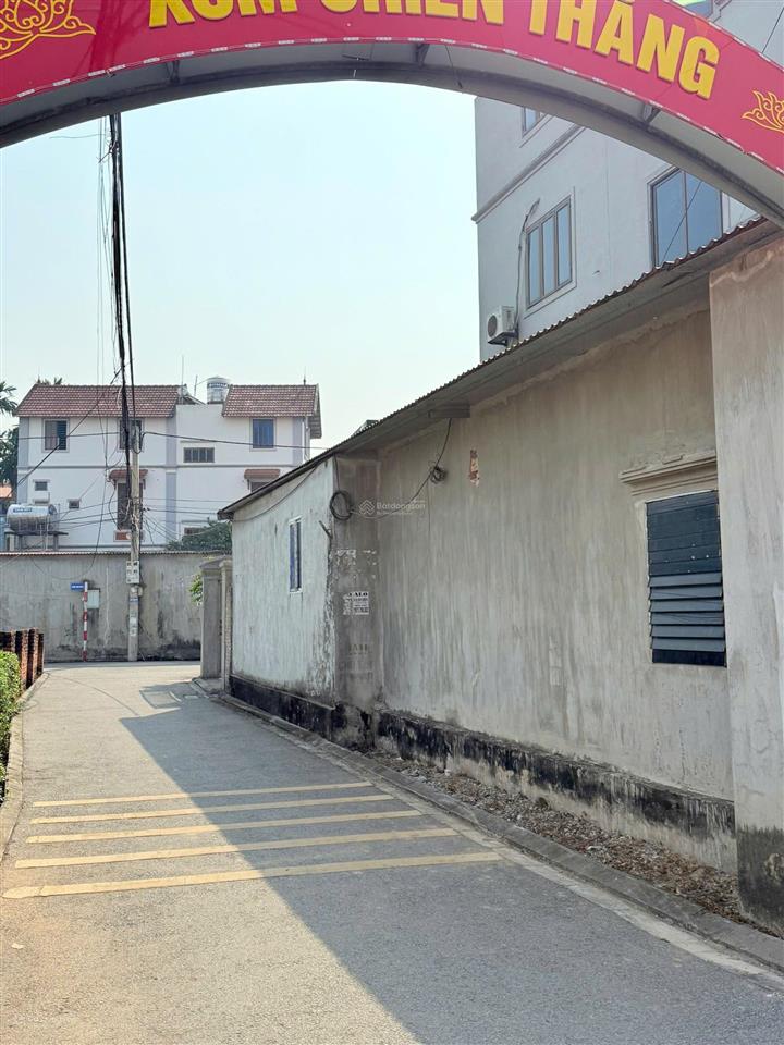 Cần bán 151m2  7,2 tỷ đất ngọc động gia lâm  đường ôtô 7 chỗ  chia 2 lô đẹp