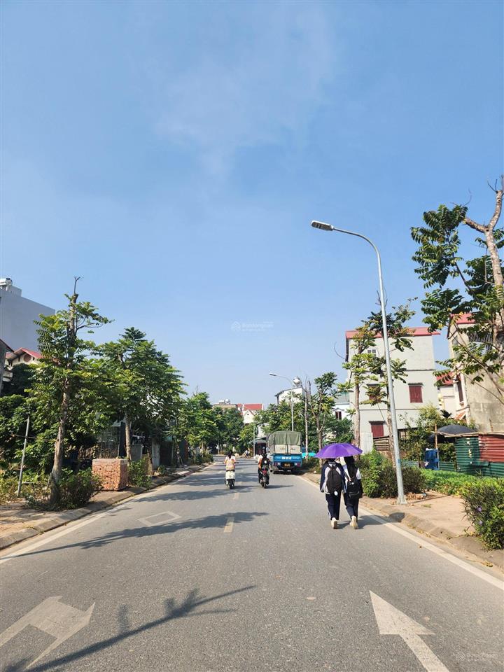 Cần bán 370m2 đất đường bát khối  đường ôtô tránh kinh doanh và đầu tư