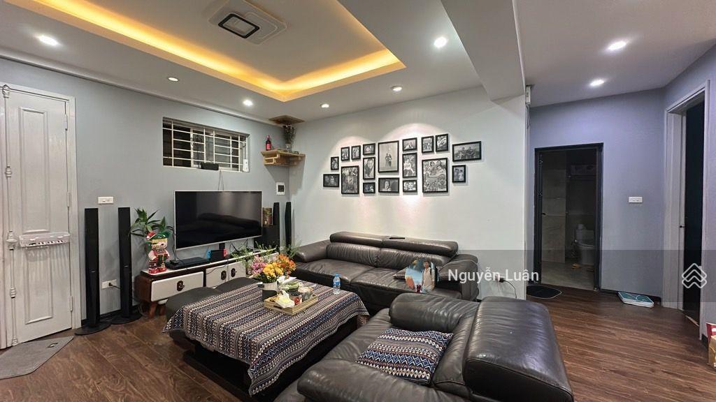 Bán nhà riêng 200m2 khu tđc đông dư  giáp hải ôtô tránh vỉa hè, ở, kinh doanh hay làm văn phòng