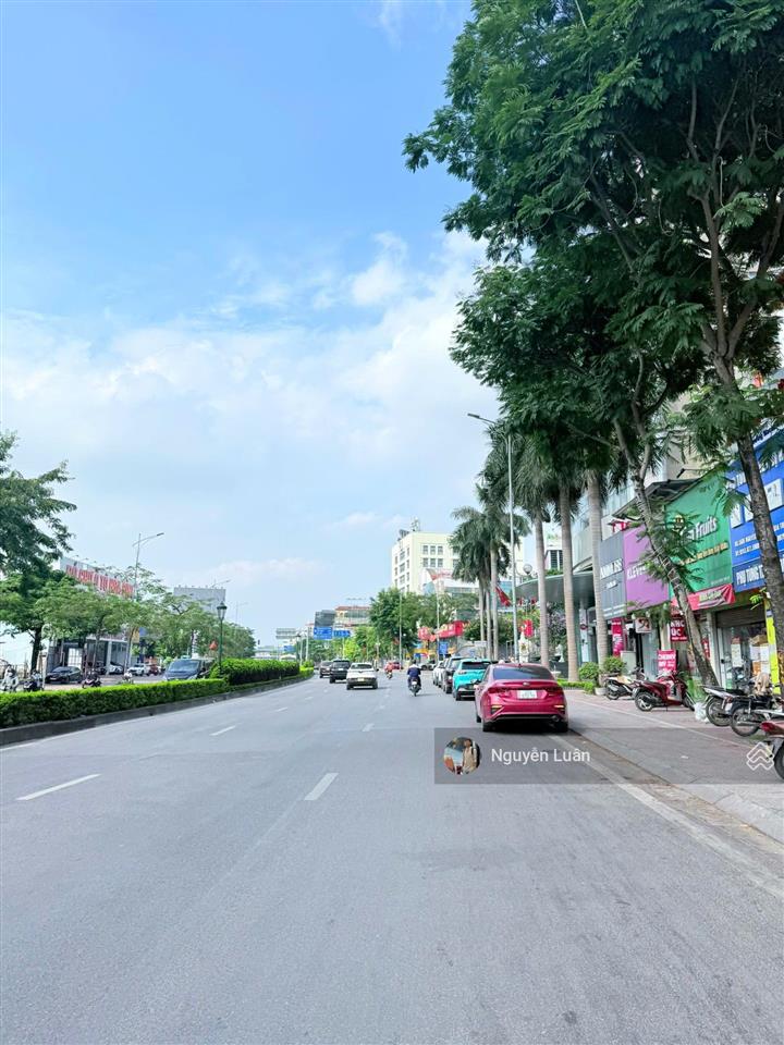 Bán nhà mặt phố nguyễn văn cừ long biên diện tích 200m2. vị trí cực đẹp kinh doanh đẳng cấp