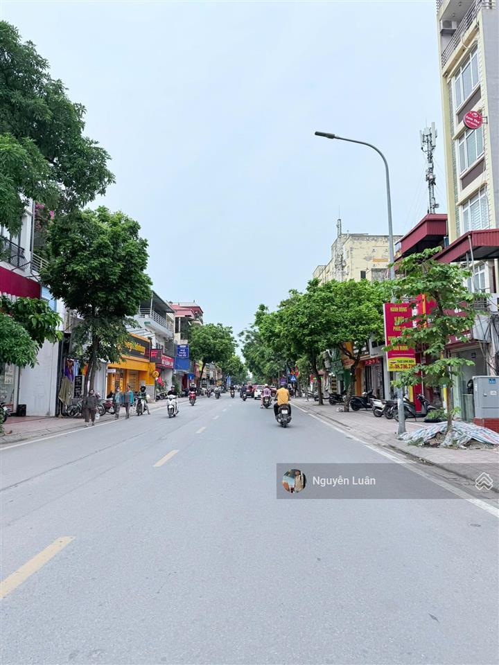 Bán đất phố sài đồng 220m2 đường vỉa hè ô tô tránh nhau kd nhà hàng, phòng khám, khách sạn