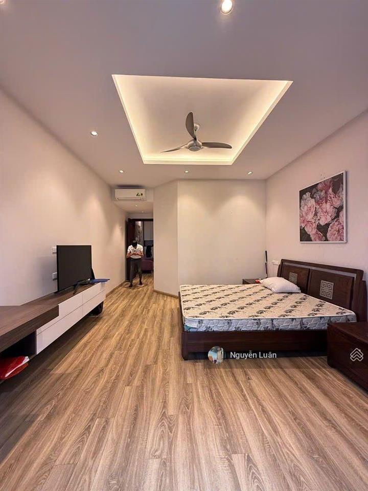 Do nhu cầu chuyển nơi ở gia đình cần bán căn biệt thự 180m2 khu đô thị sài đồng, long biên, hà nội