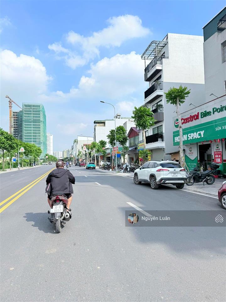 Gia đình cần bán lô đất 180m2 ngô gia tự, trường lâm, phường việt hưng, long biên gần công viên