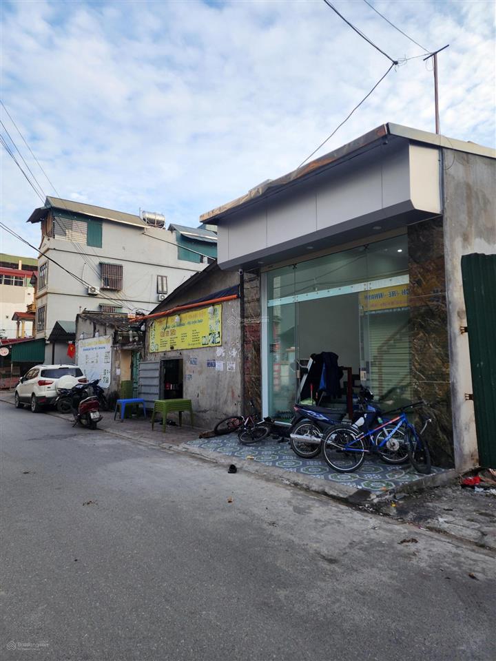 Nhà 186m2, giáp hải, đa tốn  gia lâm ngõ ôtô tránh  cầm bank cần bán gấp