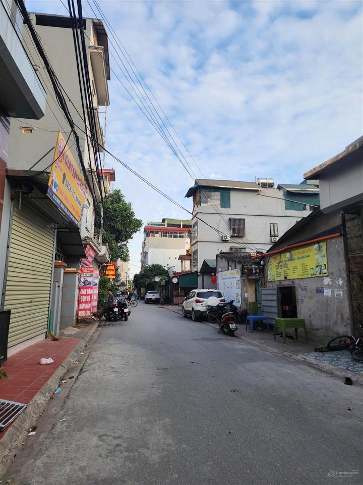 Nhà 186m2, giáp hải, đa tốn  gia lâm ngõ ôtô tránh  cầm bank cần bán gấp