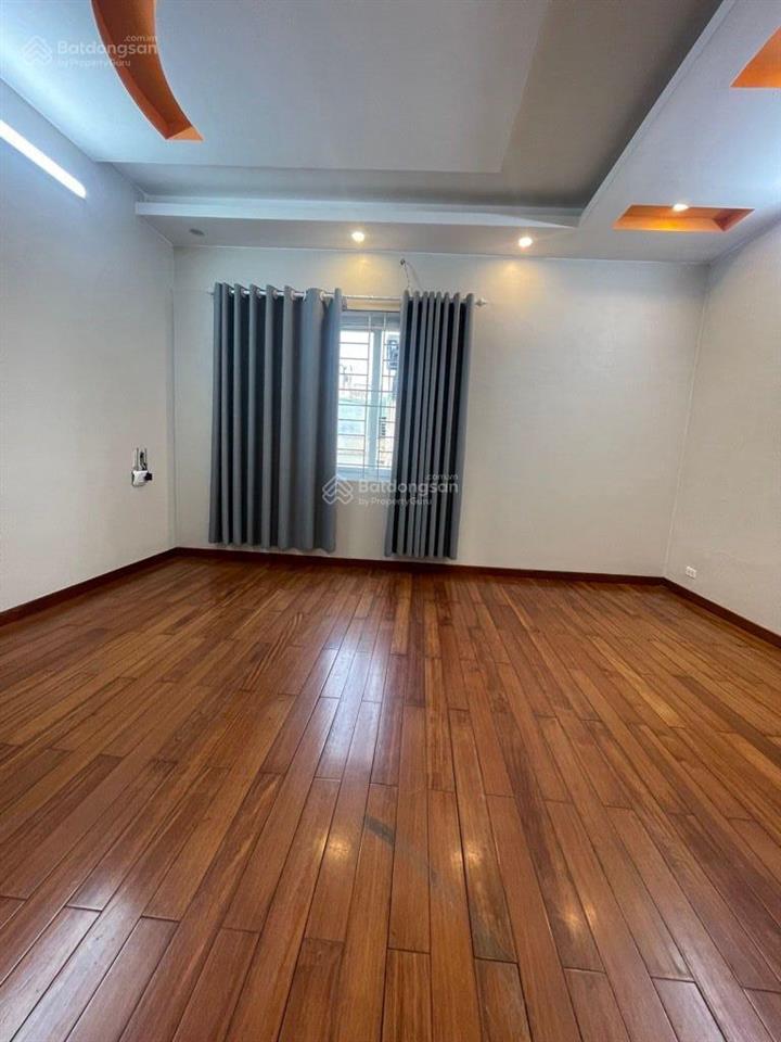 Cần bán nhà 201m2 đường giáp hải  lô góc + vỉa hè rộng gần cầu thanh trì và hầm qua sông hồng