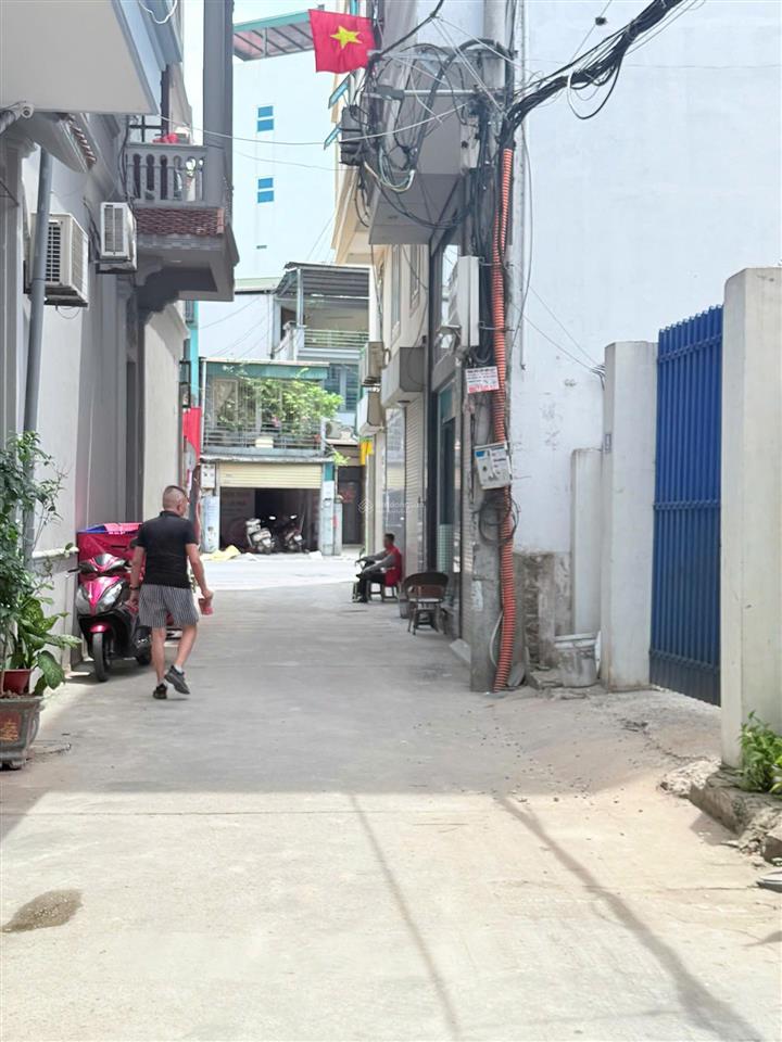 Bán đất mặt ngõ 11 trường lâm vị trí đẹp, ôtô thông, kinh doanh phòng khám, văn phòng, căn hộ,...