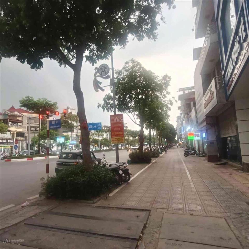 Bán đất mặt ngõ 11 trường lâm vị trí đẹp, ôtô thông, kinh doanh phòng khám, văn phòng, căn hộ,...