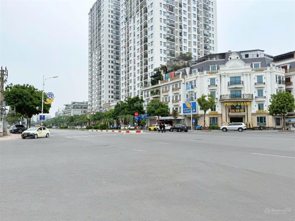 Bán lô đất 525m2 mặt đường hồng tiến, vị trí đẹp phố gần bv tâm anh, cầu trần hưng đạo
