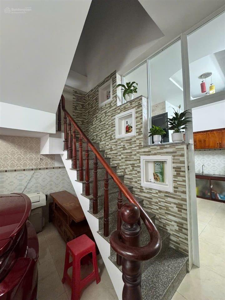 Bán nhà hxt hoàng ngân p16 quận 8
