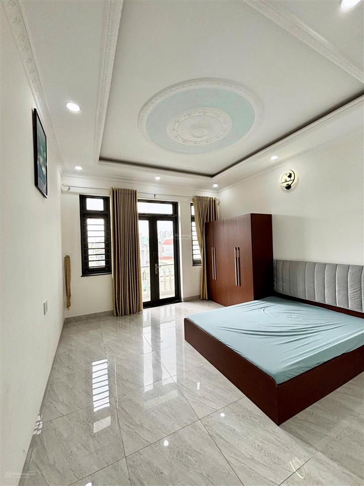 Nhà full nội thất  4.5x13m  3 lầu  4pn  lê đình cẩn giáp khu tên lửa quận bình tân