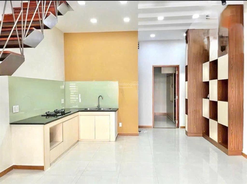 11,5tr  1 lầu  3pn  hẻm xe tải  lê đình cẩn giáp khu tên lửa quận bình tân