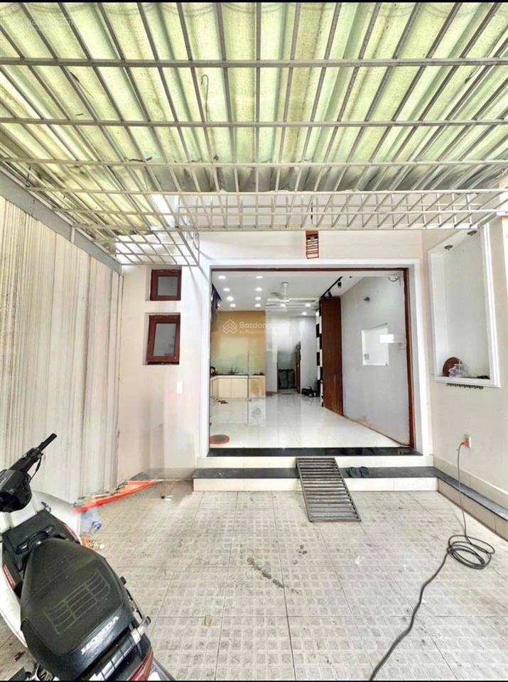 11,5tr  1 lầu  3pn  hẻm xe tải  lê đình cẩn giáp khu tên lửa quận bình tân