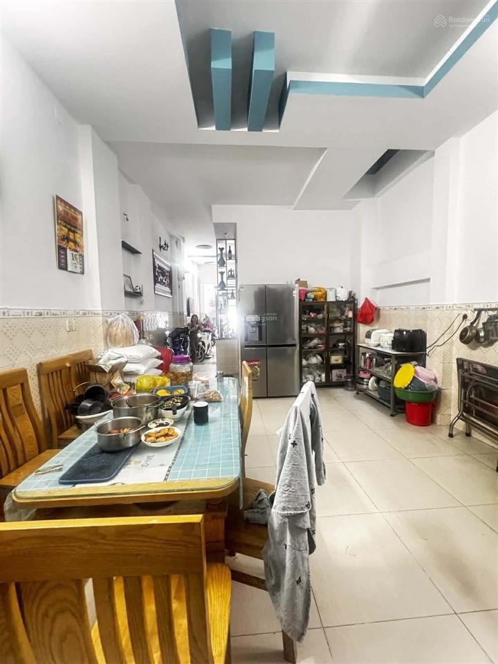 Nhỉnh 7 tỷ ô tô ngủ trong nhà  hẻm thông  3pn  tỉnh lộ 10 giáp quận 6, tân phú