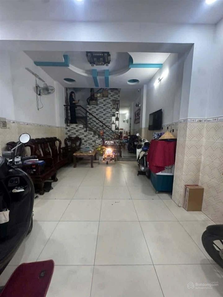 Nhỉnh 7 tỷ ô tô ngủ trong nhà  hẻm thông  3pn  tỉnh lộ 10 giáp quận 6, tân phú