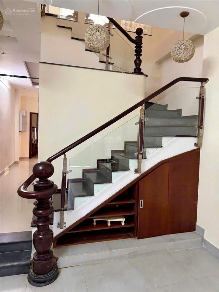Nhà cho thuê hxhnguyễn hữu dật, p tây thạnh, tân phú  15tr1lầu3pn có nội thấtgần trường đhct