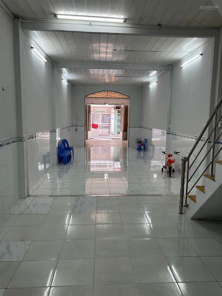 15tr3pnhxhnhà mới sơn sửa đường huỳnh thiện lộc  lũy bán bích, tân phú