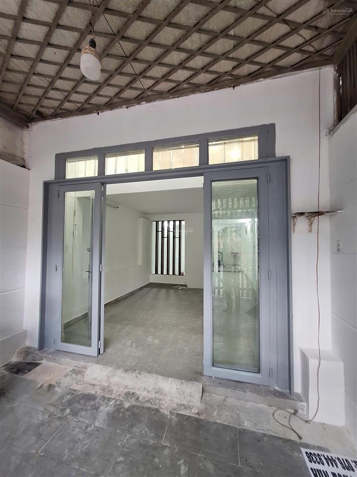 17tr (tl) mtkd kênh tân hoá, tân phú gần đầm sen trịnh trọng khuôn việt