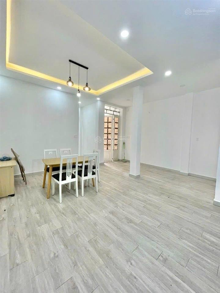 Cho thuê nhà riêng 75.6m2, 12 triệu vnd, kênh nước đen, bình tân giáp tân phú