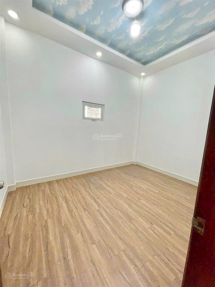 Cho thuê nhà riêng 75.6m2, 12 triệu vnd, kênh nước đen, bình tân giáp tân phú