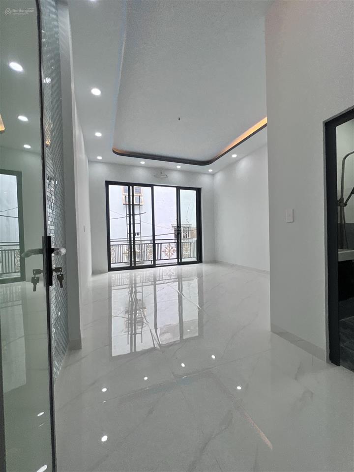 Nhà mới keng 1/ lũy bán bích gần đầm sen  thoại ngọc hầu