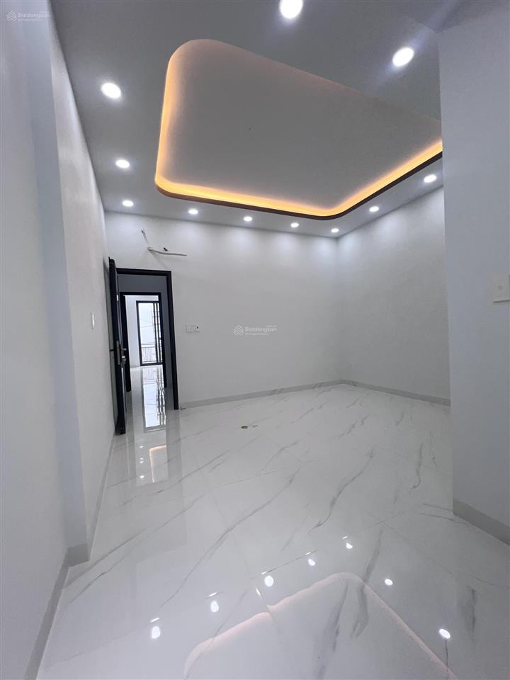 Nhà mới keng 1/ lũy bán bích gần đầm sen  thoại ngọc hầu