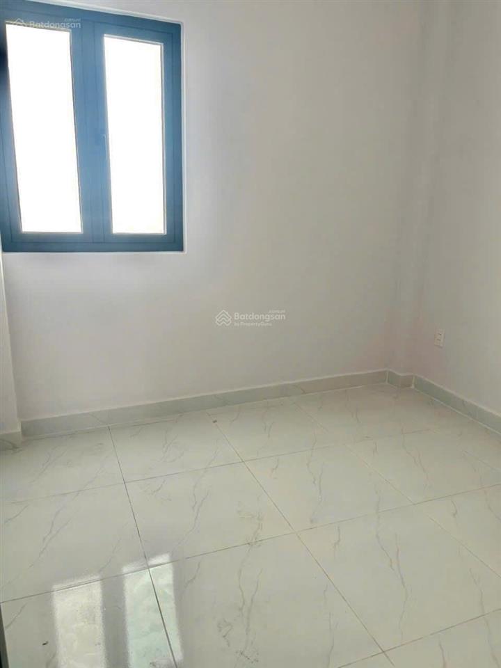 12tr  2lầu  4pn  hxh  hương lộ 2 gần 4 xã, giáp tân phú