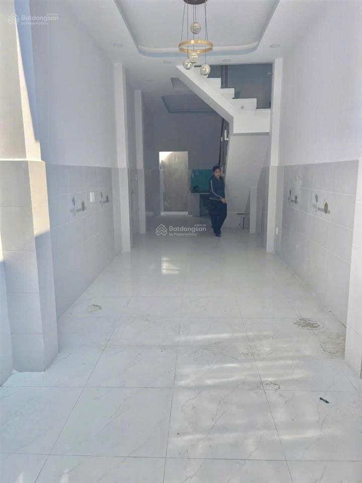 12tr  2lầu  4pn  hxh  hương lộ 2 gần 4 xã, giáp tân phú