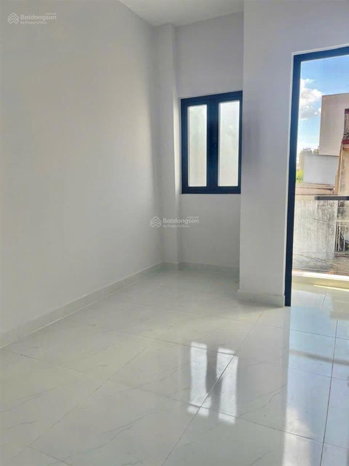 12tr  2lầu  4pn  hxh  hương lộ 2 gần 4 xã, giáp tân phú