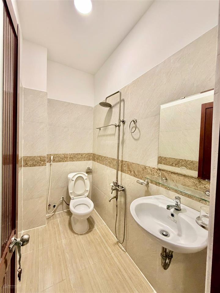 18tr nhà mới keng tỉnh lộ 10  giáp tên lửa thuận tiện qua aeon bình tân
