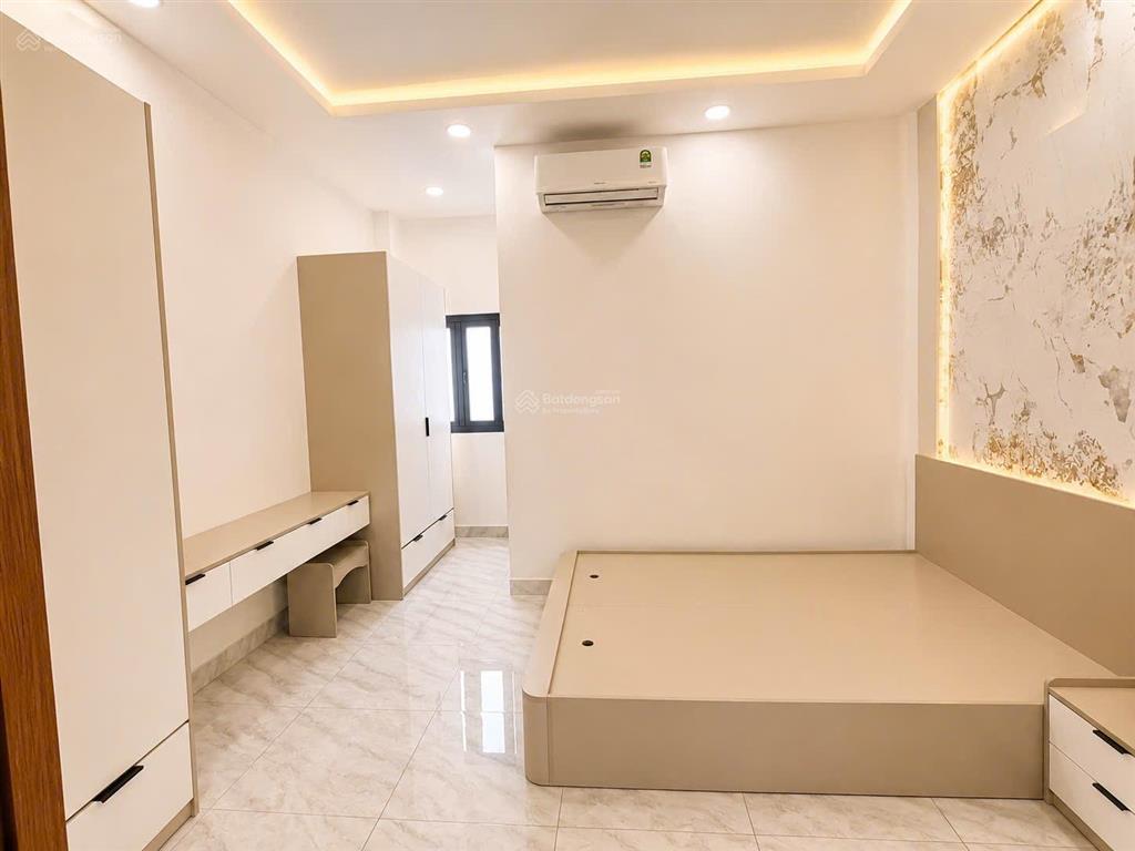 15tr3lầu4pnnhà mới đẹp full nội thất  phường bình tân