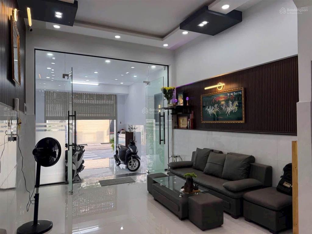 Bán nhà mtkd đường số 8 bình trị đông, bình tân gần ngã tư bốn xã giáp tân phú