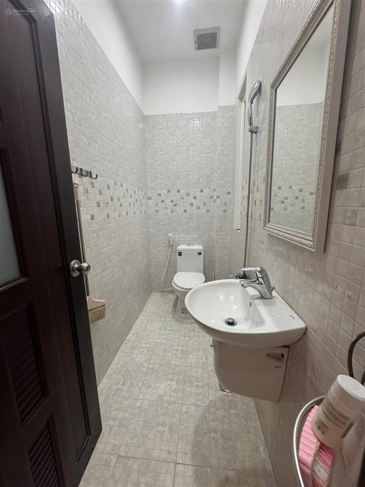 18tr  nhà đẹp full nội thất  hxh  đường dân chủ, tân thành, tân phú