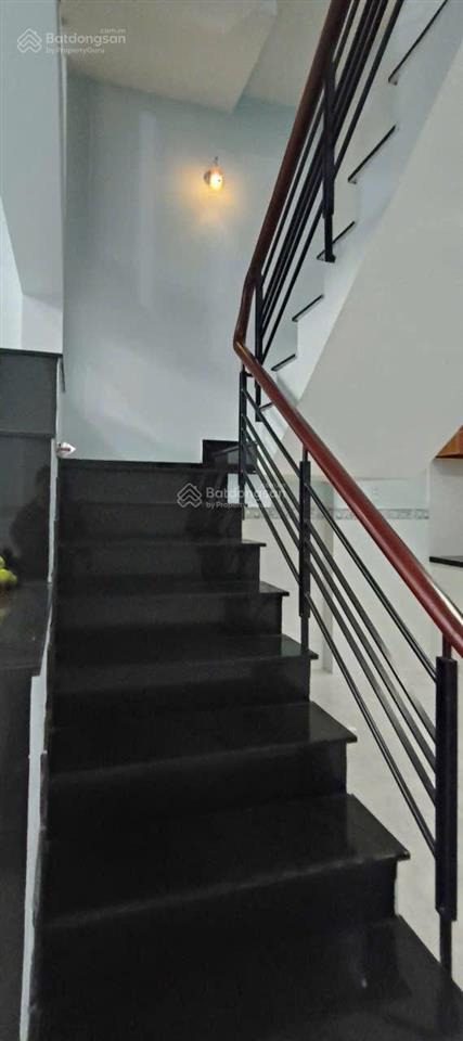 Cho thuê nhà đẹp hẻm xe hơi  đường số 5, bình tân giáp tân phú giá chỉ 12 triệu/tháng