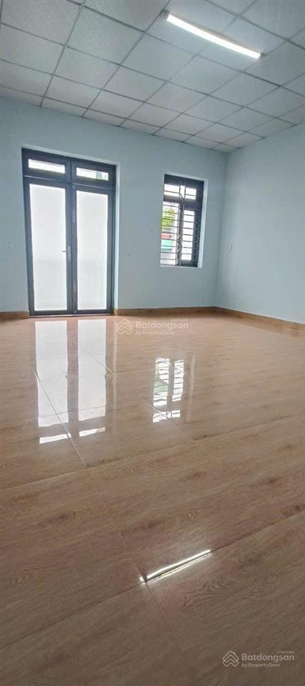 Cho thuê nhà đẹp hẻm xe hơi  đường số 5, bình tân giáp tân phú giá chỉ 12 triệu/tháng