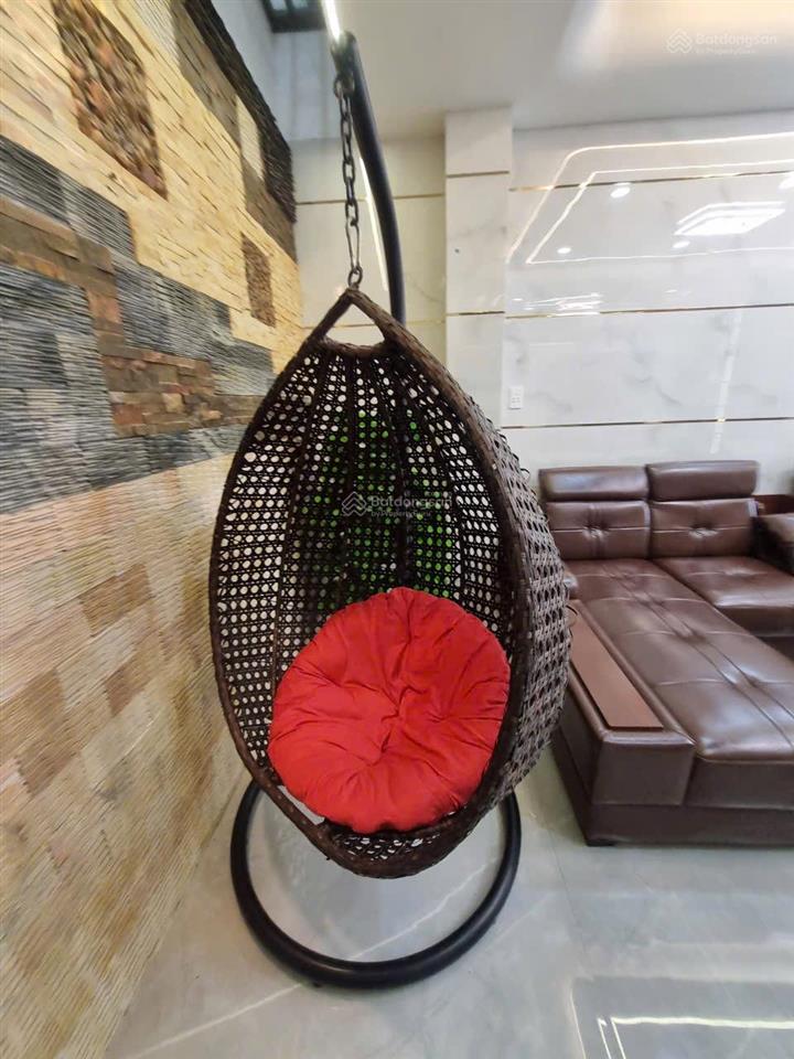 25tr  3 lầu  5pn nhà đẹp ao đôi, có thang máy + gara ô tô