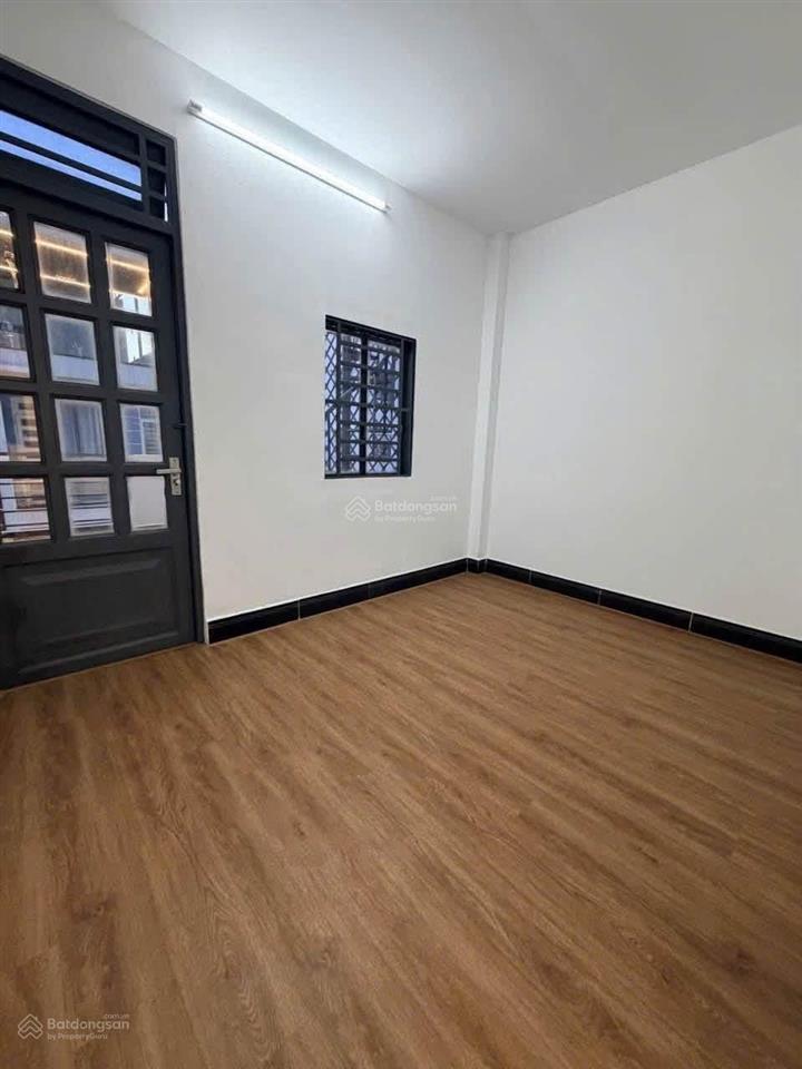 Nhà đẹp full nội thất  56m²  3 tấm  4pn  hẻm 6m  lk 16 sát lê văn quới  bv quận bình tân