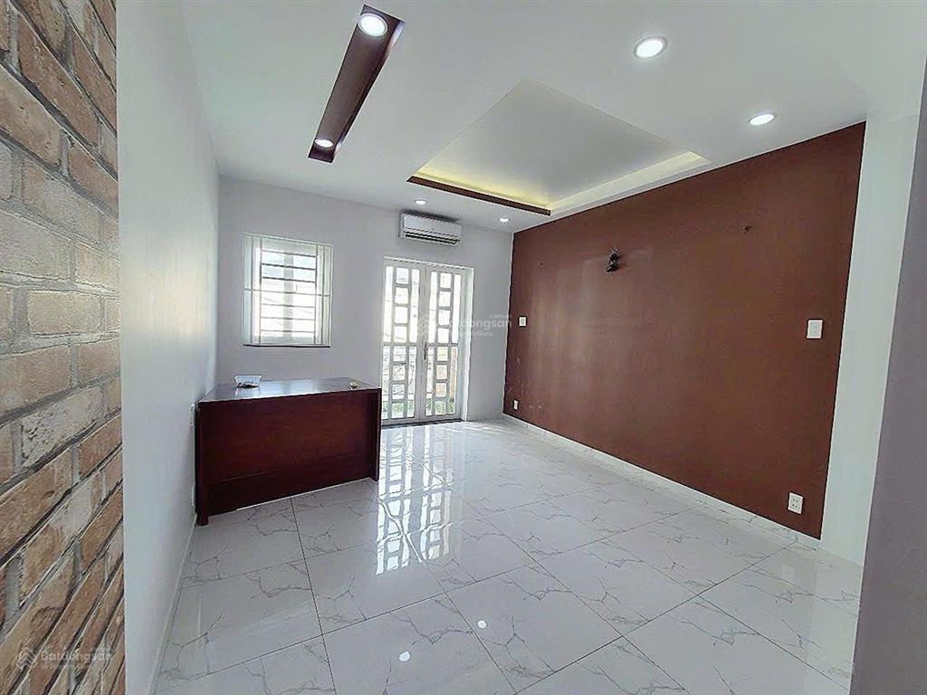 18tr  3lầu  5pn  nhà đẹp full nội thất  hxh thông  lê văn quới bình tân