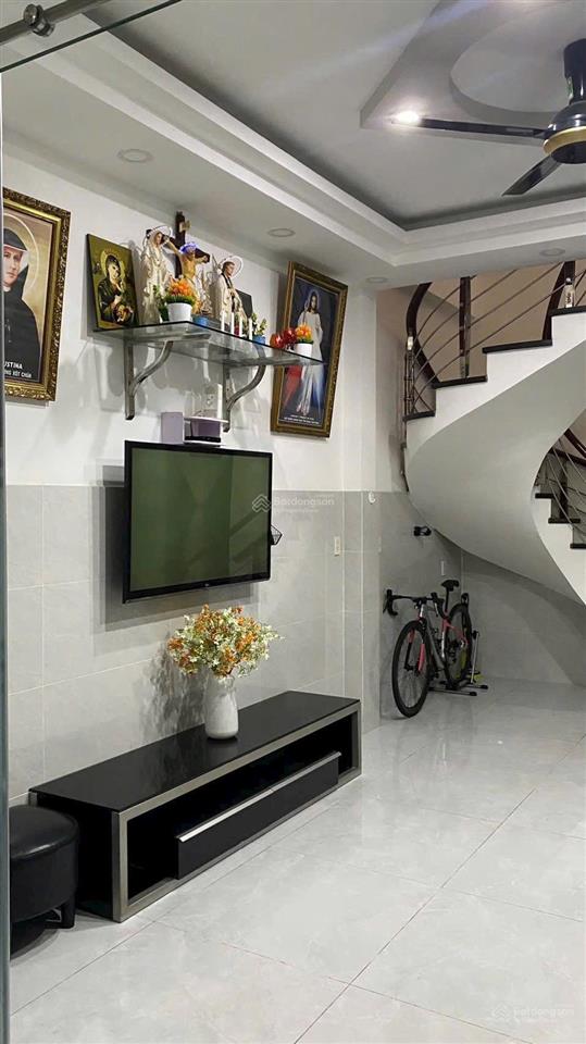 30tr  3 tấm  4pn  hẻm 7m thông  nhà đẹp full nội thất 1/ thoại ngọc hầu, tân phú