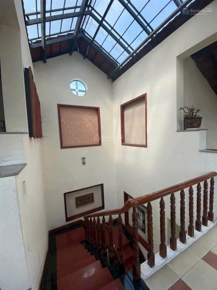 35tr8x18m1lầusân thượng  3pn nhà đẹp rộng mtkd tân kỳ tân quý, gần aeon tân phú