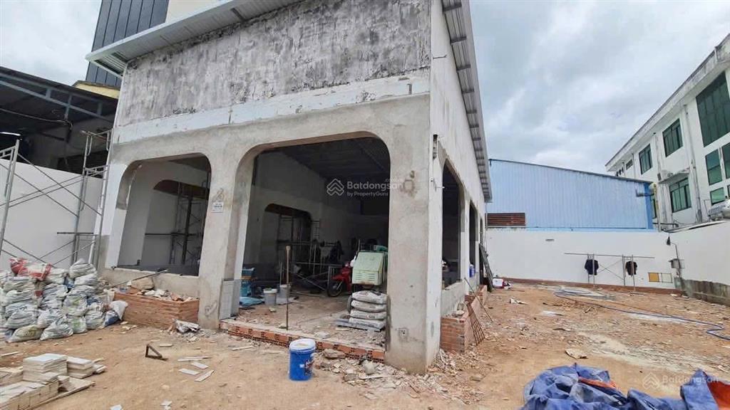 65tr (tl)  16x25m (nở hậu)  mtkd hương lộ 2  gần bv bình tân