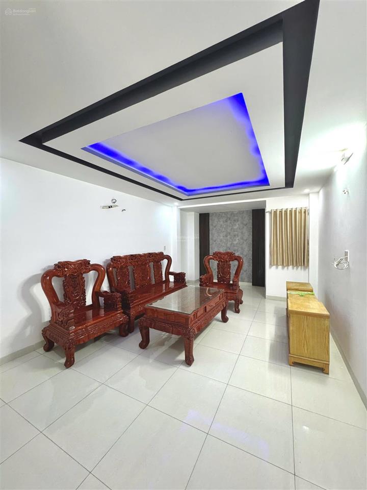 Cho thuê nhà riêng 4pn, 5wc, 72m2 tại lê văn quới, view đẹp hot!